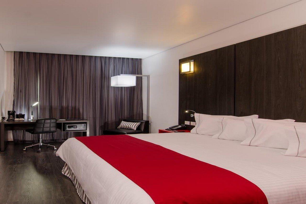 Ramada Encore By Wyndham Guadalajara Sur Palomar Zewnętrze zdjęcie