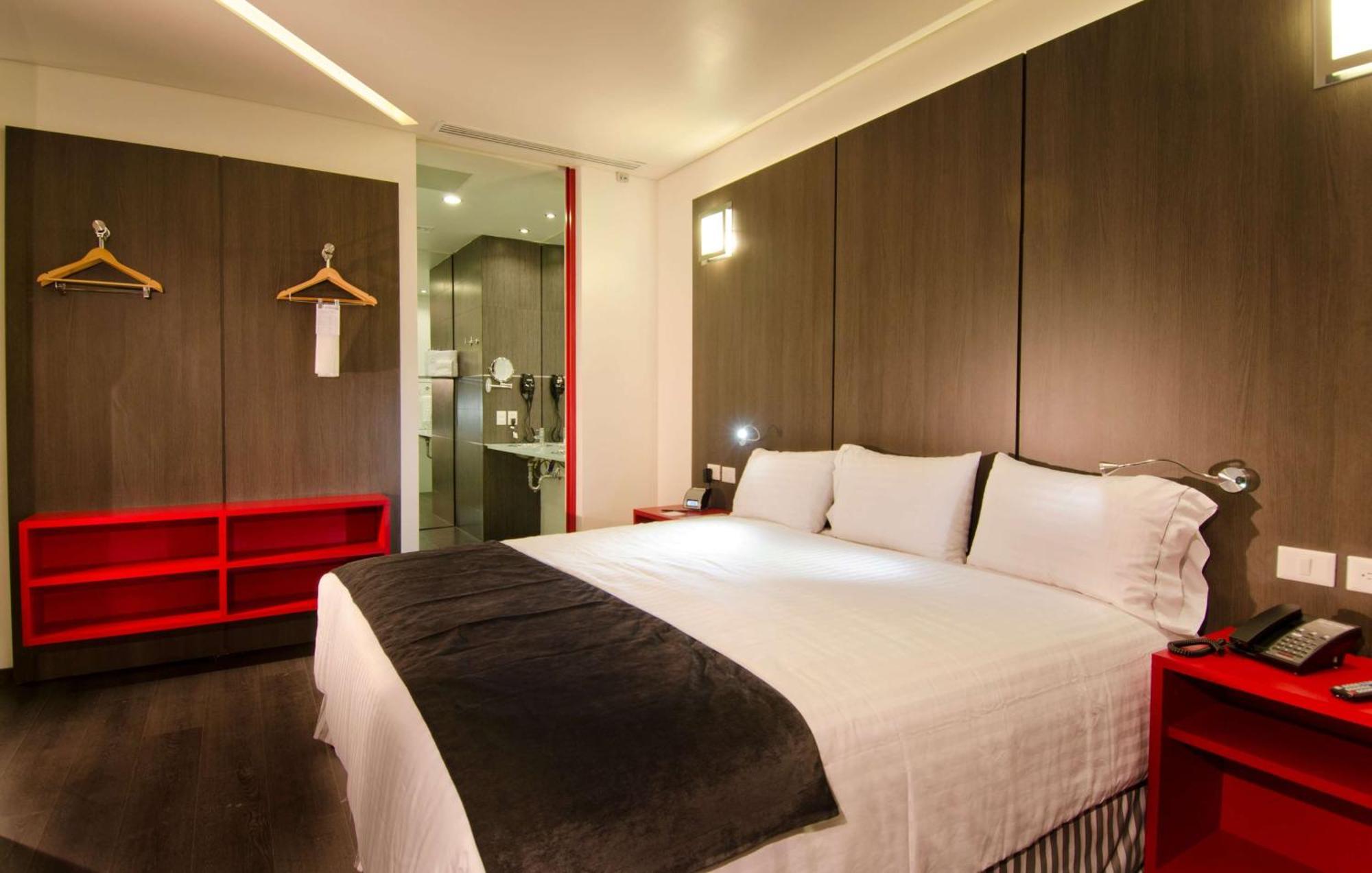 Ramada Encore By Wyndham Guadalajara Sur Palomar Zewnętrze zdjęcie